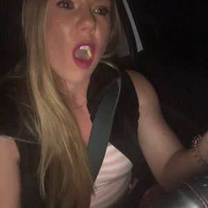 Meet your Posher, Alexandra